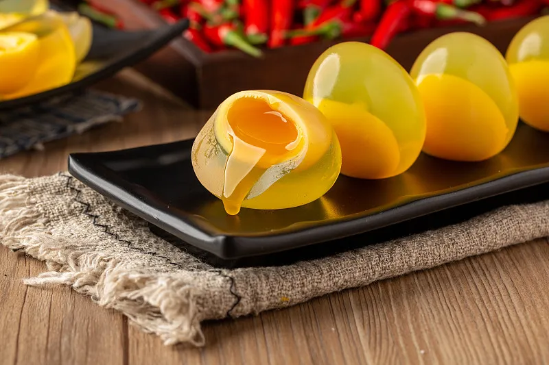 万万没想到！一家卖变蛋的作坊，竟靠5000万枚鸡蛋，孵出近3000名老板！