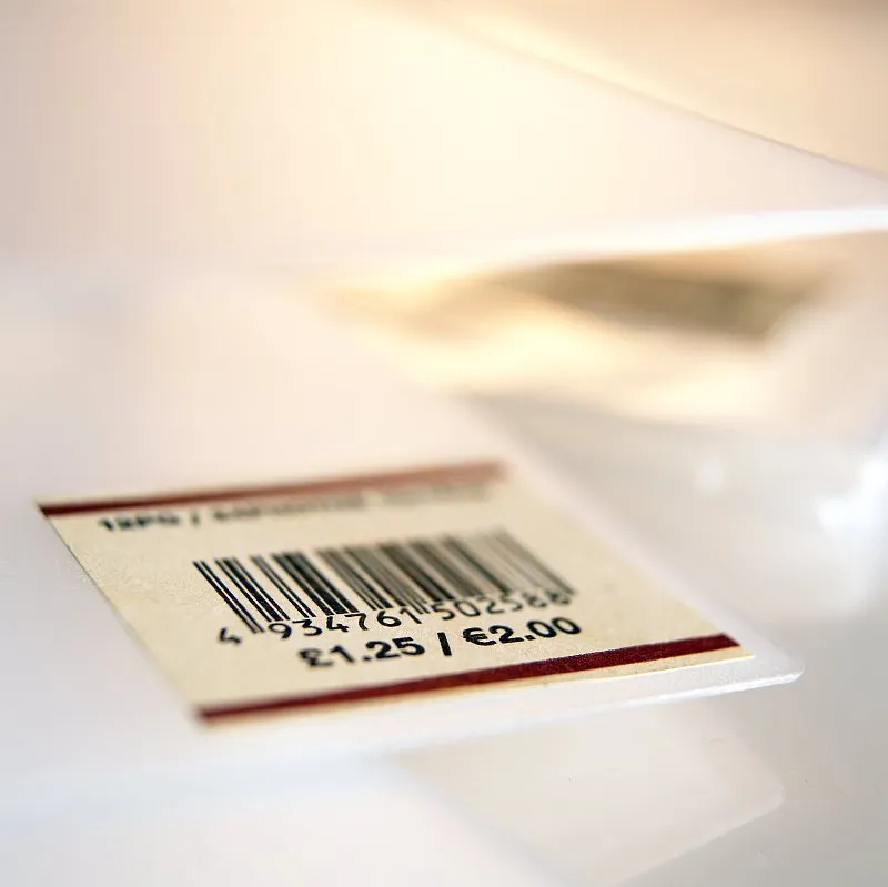 揭秘！从扫地阿姨到霸道总裁，她靠什么绝地翻盘，狂揽8亿身家？(图1)