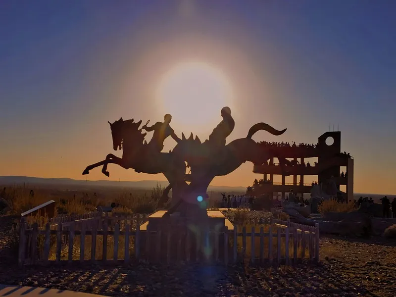 孤胆、智谋与江湖规矩：中国文旅的“百晓生”如何搅动万亿产业？(图3)